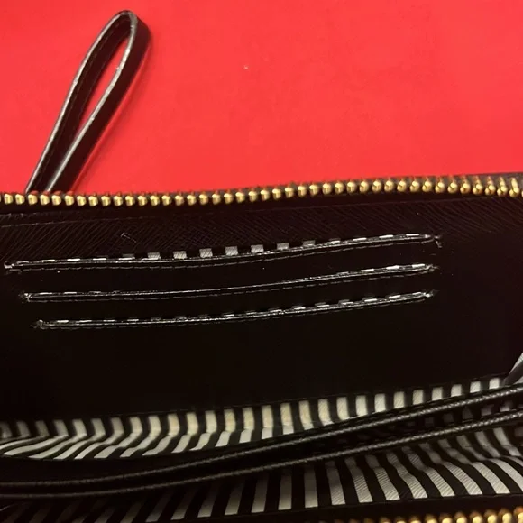 Kate Spade New York Wallet - Picture 6 of 8